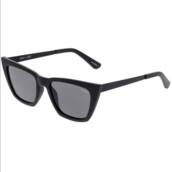 Quay Australia Black Sunglasses - Picture 2 of 13
